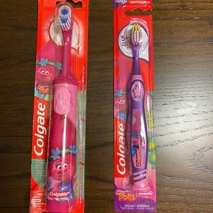Trolls tooth brush set